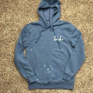 Wreath & Robe Hoodie